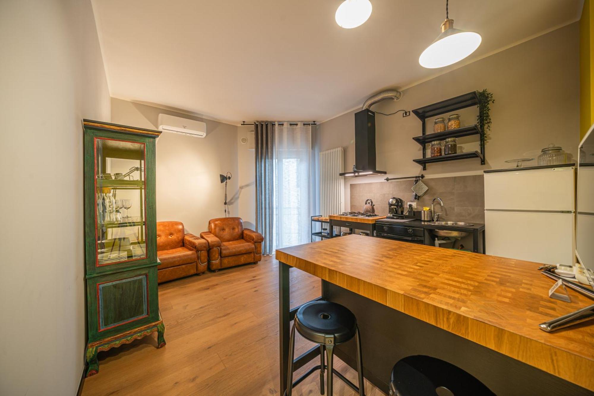 Dei Balzi Apartments 孔韦尔萨诺 外观 照片